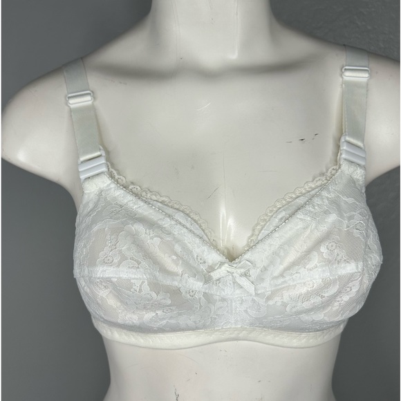 Beauty by Jeunique White Lace Soft Cup Wireless Nursing Bra Style J50 - Picture 9 of 11